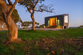 Sellicks Hill Eco Cabin - C21 SouthCoast Holidays